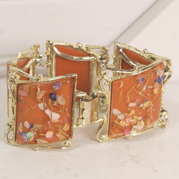 Vintage Cuff Bracelet Confetti Lucite PAM Gold-one Orange - Picture 4 of 8